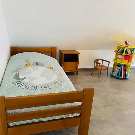 Chez L En Alsace Maison Independante 8 Pers Jardin & Cour Privative Holiday home Griesheim-pres-Molsheim